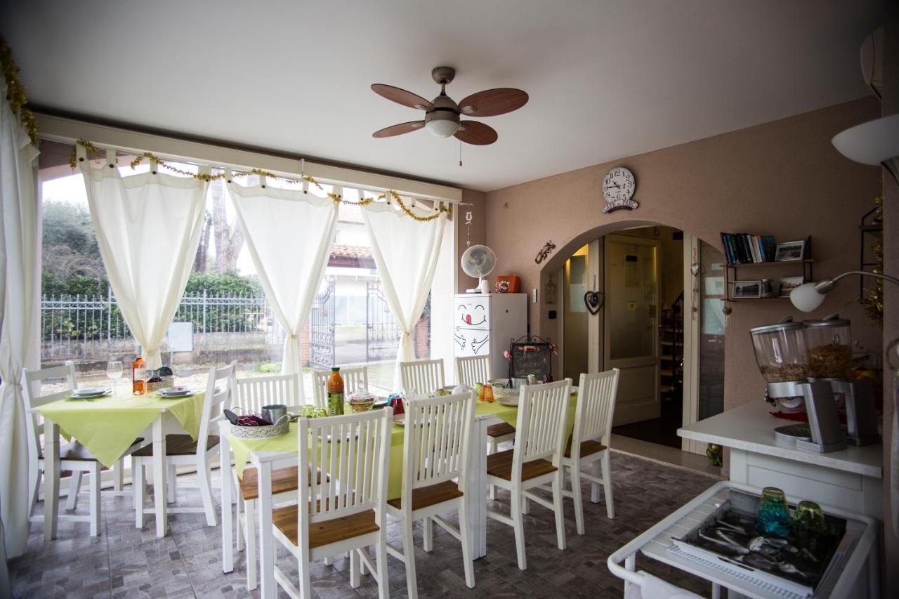 Villa Indipendente A Pochi Passi Dal Lago San Felice del Benaco Bagian luar foto