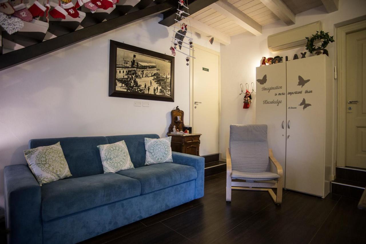 Villa Indipendente A Pochi Passi Dal Lago San Felice del Benaco Bagian luar foto